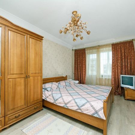 Уютная Квартира На Лукьяновке Kiev Luaran gambar